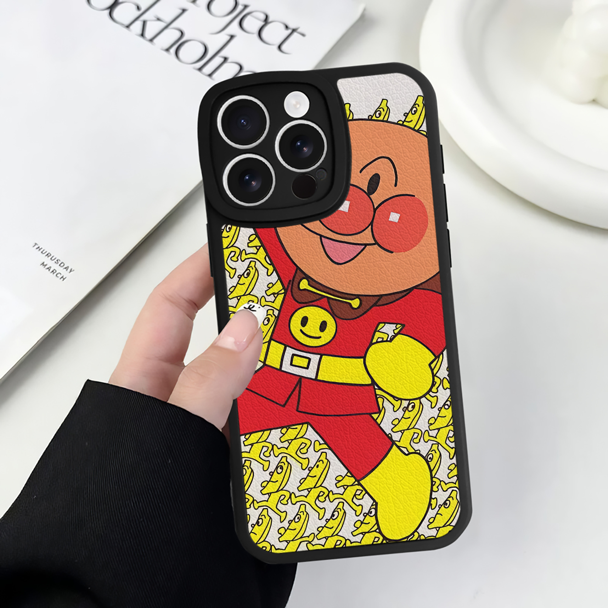 （画像用） アンパンマン Anpanman 【iPhone 16シリーズ対応】シリコンスマホケース（レザー調） 材質：シリコン
